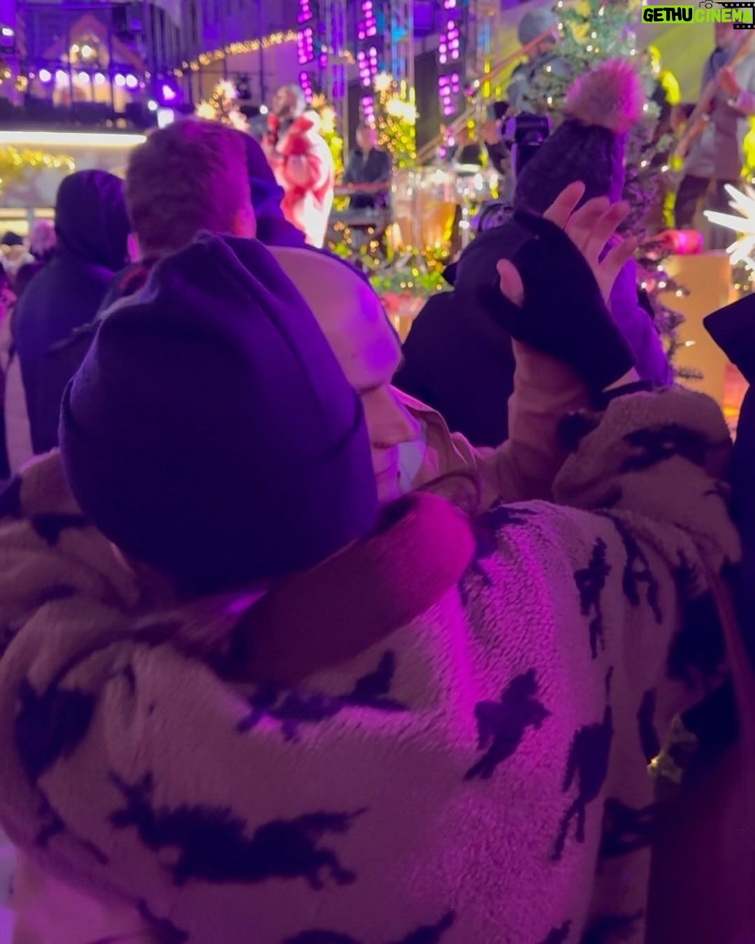 Manuel Turizo Instagram - Ya te pedí de niño Dios