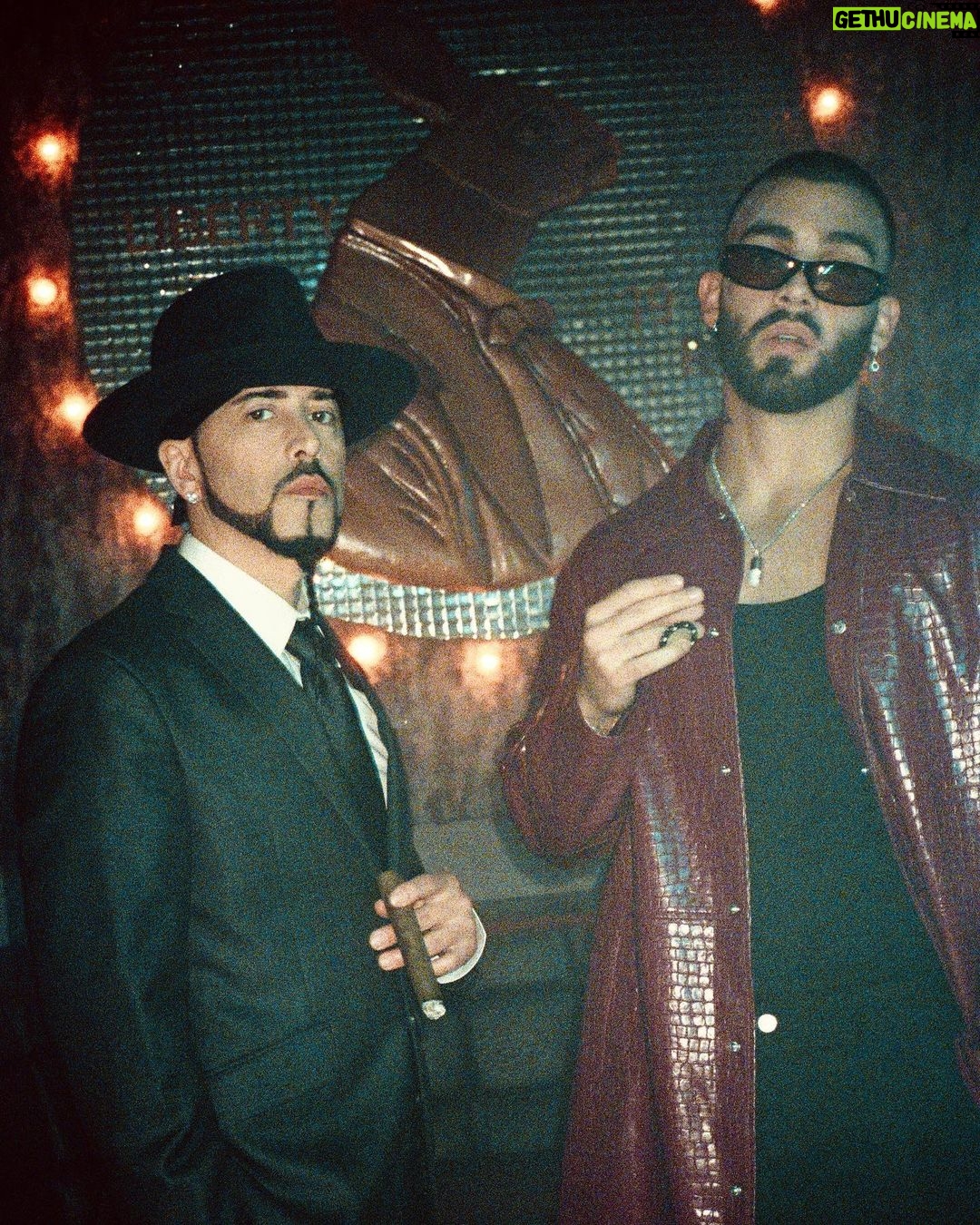 Manuel Turizo Instagram - MAMASOTA disponible en todos lados 🤌🏾🤌🏾 nueva película en cartelera @youtubemusic