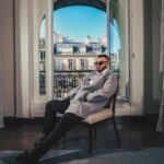 Manuel Turizo Instagram - Pa darte unos besos en Paris Mamasota Thank you for having me @dior @mrkimjones 🔥🔥
