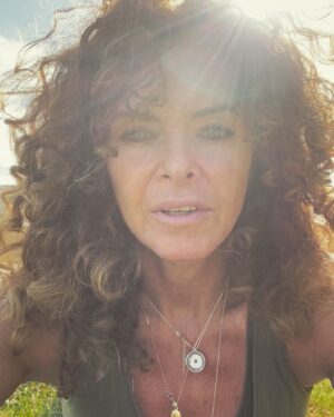 Manuela Lopez Instagram - 🦄🌞#respire #moment #pause