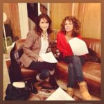 Manuela Lopez Instagram - Happy Time 🎬 #tournage #friendstvshow Cergy-Pontoise