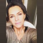 Manuela Lopez Instagram - #bonnesemaine #lookdujour #mood