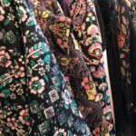 Manuela Velasco Instagram - Terapia @antikbatik_paris Pasión por estas telas, bordados y estampados artesanales. Gracias @ehmoda @elenabeautyalien 💘