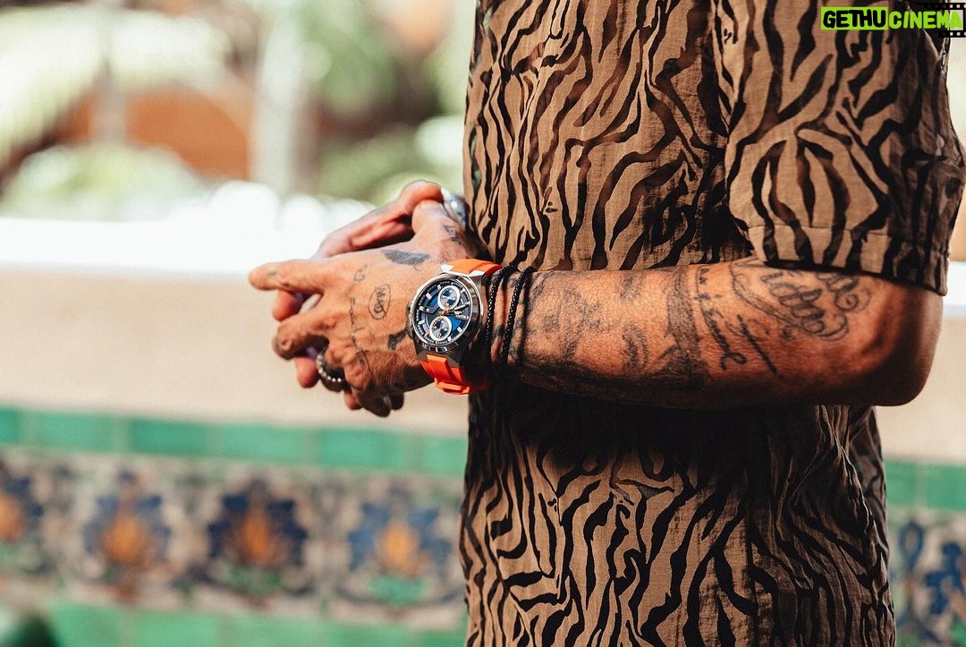 Marc Anthony Instagram - Behind the scenes of #PuntaCana rocking one of my collections favorites @bulova #Maquina