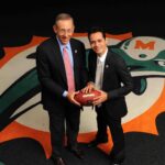 Marc Anthony Instagram - This throwback thursday is for @miamidolphins 🏈 Thank you for making me part of your victories 🏆
