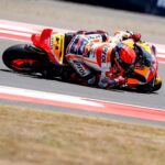 Marc Márquez Instagram - #QP P.8 ✔️ Lástima la caída en la Sprint de hoy. Mañana más! 💪🏻❤️ QP P.8 ✔️ An unlucky crash in today's sprint. We keep on it! #MM93 #IndonesianGP #MotoGP Mandalika International Circuit