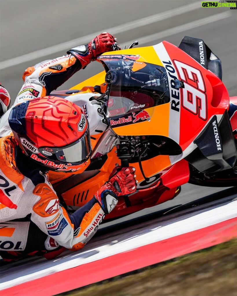 Marc Márquez Instagram - P.6 🏁 Direct to Q2 ✔️ 🙌🏻 Let's go! #IndonesianGP #MM93 #MotoGP Mandalika International Circuit