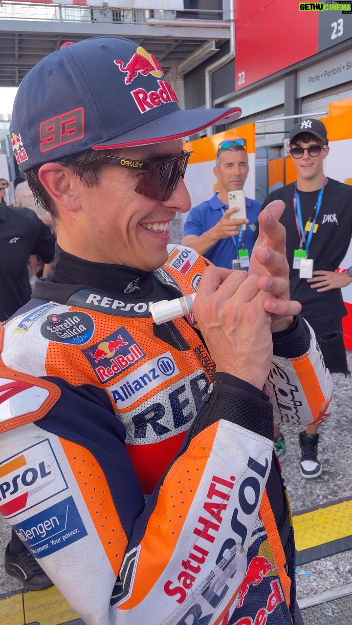 Marc Márquez Instagram - Let's play guess the number, win a slider with @marcmarquez93 ! Misano Adriatico,Circuito Marco Simoncelli