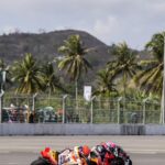 Marc Márquez Instagram - No ha sido un buen fin de semana. 😮‍💨 Gracias por el apoyo incondicional, Indonesia!! 🇮🇩❤️ Siguiente parada, Australia!! 🔜 __ Not a good weekend. Indonesia, thanks always for your support! Next stop: Australia!! #MM93 #IndonesianGP #MotoGP Mandalika International Circuit