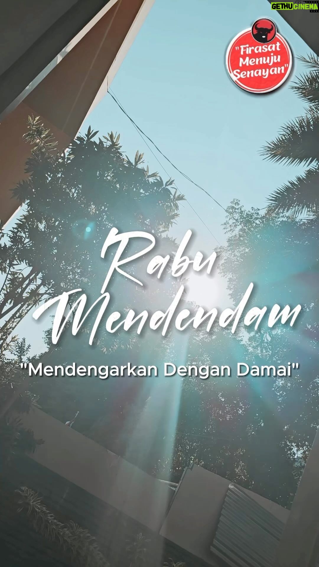 Marcell Siahaan Instagram - Assalamualaikum warahmatullahi wabarakatuh. Sampurasun parawargi. Rabu Mendendam (Mendengarkan Dengan Damai) kali ini kami isi lagi dengan kegiatan Sholawatan dan Pengajian. Semoga apa yang kami usahakan dan jalani sekarang selalu dalam lindungan Allah SWT dan senantiasa diberikan kelancaran selalu. Aamiin #MarcellSiahaan #FirasatMenujuSenayan #Babaktisanesngabati #PoskoSemusim #KonengTiluLima #PDIPerjuangan #BantengMudaIndonesia #GenerasiGotongRoyong #SolidBergerak Kota Bandung Jawa Barat Indonesia