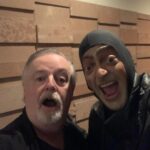Marcelo Mansfield Instagram - Sobre ontem a noite …. Assistindo “ O Jovem Frankestein” … que delicia de musical … Mel Brooks é genio !!! E na foto com Fernando Caruso , que sabe tudo de comedia !!! #fun #funny #comedia #comedy #musicaltheatre #ojovemfrankenstein #amazing