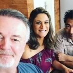 Marcelo Mansfield Instagram - Lembranças dos tempos idos 2: Hoje, dia de #tbt , saudades do programa “Tudo Acaba Em Pizza” que eu a Daniela Tesolin e o Marcos Aguena fizemos pra ChefTv por um bom tempo… a gente gravava toda semana na @numberoneburger e fazia um sucessinho gostoso na Tv a Cabo entre 2017-2018 !!! #fun #funny #tudoacabaempizza #conedy #tv #tvshow