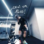 Marcos Mion Instagram - Mais um dia normal escolhendo meu tênis pra treinar! 👟✨ . Curtiu o resultado?! . Criação e arte: meus parceiros @rabbits / @rabbitsvfx 💥