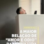 Marcos Mion Instagram - Eu sofro. Toda vez. Pra ter ideia, sou o tipo de pessoa que não gosta nem do respingo da água gelada que ricocheteia do chão quando abre o chuveiro 😂 Mas a vida não é sobre fazer o que vc gosta ou o que vc quer, a vida é sobre fazer o que tem que ser feito. Então todo dia eu demoro cinco minutos pra me concentrar e… entro. A água fica fixa em 8 graus. Ainda não cheguei no 1 minuto. Mas já subi de 30 pra 50 segundos. Vou chegar no minuto já, já. Já tá definido na minha cabeça. E pra que sofrer desse jeito? Acreditem, os benefícios desse processo chamado crioterapia valem o esforço. Sabe quando você bate o braço ou a perna e sempre tem a pessoa que te traz um saquinho com gelo ou até um bife congelado do freezer pra aliviar a dor? Isso é uma espécie de crioterapia localizada. Essa na banheira é uma versão grande disso, pra atenuar a dor e a inflamação em todos os músculos do corpo após os treinos. O gelo tem esse poder de gerar um efeito anti-inflamatório e analgésico. Mas como tudo relacionado ao corpo e a saúde, NÃO deve ser feito sem orientação de um profissional. Qq coisa sem orientação pode ser perigoso! Como tudo, a crioterapia também tem suas contraindicações. E obrigado ao meu irmão @cauareymond pela dica e orientação! 🤜🏼❤️🤛🏼