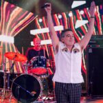 Marcos Mion Instagram - Perdemos o controle! O mix do #Caldeião de hoje tá especial. . Arraste pro lado pra ter noção do que eu tô falando. . E comentem aqui comigo. Assisto junto com vocês! 🫶🏻