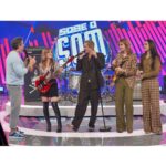 Marcos Mion Instagram – ISSO ACABOU DE ACONTECER!! 
O rock está vivo e ele tá falando italiano! Em breve no Caldeirão!🤘🏻
.
Thanks @damianodavid @vicdeangelis @ethaneskin @thomasraggi__  for the energy and intensity you delivered on my stage today! 🤘🏻 Estúdios Globo