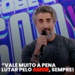 Marcos Mion Instagram - QUANDO VOCÊ ENTENDE ISSO, GANHA FORÇA PARA FICAR. . Mensagem do final do programa de hoje! Construir uma vida a dois não é fácil, é um processo desgastante como os exemplos que dou no vídeo. . Mas vale a pena lutar para o objetivo final: uma família unida, o amor atravessando a linha do tempo! . Marque aqui seu amor! Com quem você quer aguentar o processo! ❤️❤️❤️