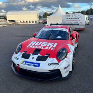 Marcus Ericsson Instagram - Ready to go 🤩💯. Test day tomorrow, then practice + qualifying Friday followed by 2 races on Saturday! Bring it on! #ME8 @carreracupscandinavia @huski_chocolate