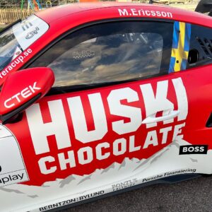 Marcus Ericsson Instagram - Ready to go 🤩💯. Test day tomorrow, then practice + qualifying Friday followed by 2 races on Saturday! Bring it on! #ME8 @carreracupscandinavia @huski_chocolate