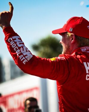 Marcus Ericsson Instagram - As one chapter closes, another will soon begin. 
 
What a journey it's been for @ericsson_marcus at Chip Ganassi Racing. 
 
#INDYCAR // @chipganassiracing
