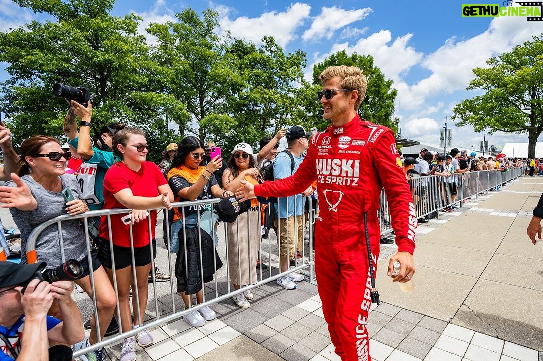 Marcus Ericsson - 4.5K Likes - P17➡️P10 in yesterdays race at @indianapolismotorspeedway . Did some good overtakes and felt like we had pace for more. But difficult to make it to the front when starting so far back on this track.
Congrats @scottdixon9 on the W 👏🏻👑
#ME8 #INDYCAR
@huskiicespritz
@chipganassiracing
@hondaracing_hpd