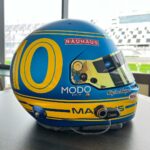 Marcus Ericsson Instagram - New helmet alert 🚨🔥 my Daytona 24 special by @troyleedesigns . Love the strong Ronnie P influences 🇸🇪 What do you think? 🤩 @wtrandretti @acura @hondaracing_us @bauhaussportklubb @modoeyewear @bellracinghq Dayona International Speedway