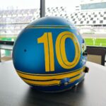 Marcus Ericsson Instagram - New helmet alert 🚨🔥 my Daytona 24 special by @troyleedesigns . Love the strong Ronnie P influences 🇸🇪 What do you think? 🤩 @wtrandretti @acura @hondaracing_us @bauhaussportklubb @modoeyewear @bellracinghq Dayona International Speedway