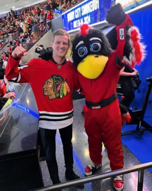 Marcus Ericsson Instagram - Hockey guy 🏎️ 🤝 🏒