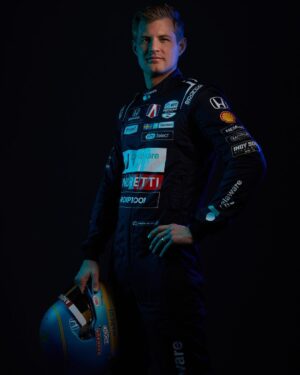 Marcus Ericsson Instagram - Fresh threads 🔥 @indycar 2024 let’s go 👊🏻 @andrettiindy #ME28