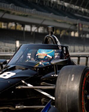 Marcus Ericsson Instagram - First day at the new gig ✅

And it couldn’t feel more right starting this new chapter of my career at the @indianapolismotorspeedway 🤩. Great day! Exciting times ahead 🚀🏁 @andrettiindy #INDYCAR