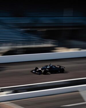 Marcus Ericsson Instagram - First day at the new gig ✅

And it couldn’t feel more right starting this new chapter of my career at the @indianapolismotorspeedway 🤩. Great day! Exciting times ahead 🚀🏁 @andrettiindy #INDYCAR