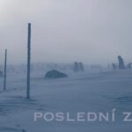 Marek Adamczyk Instagram - Vypravili jsme se do hor, abychom se začali sžívat. Se starými lyžemi, nepohodlím a taky spolu. Pokud budeme mít takový počasí, jako dneska, bude z toho parádní film! @poslednizavod @vla.da @wearepunkfilm