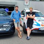 Marek Němec Instagram - 🤪😅 Nepotkali se u Kolína, ale v Butovicích při předání Audi Q8 e-tron do projektu 5 na 5. 👍👏🥳 Společné testování pětice elektrických aut pro magazín Flotila. 🔋⚡🔌 ----------------- 🇬🇧 Testing five electric cars together for @flotila_magazin . First with new Audi Q8 e-tron. 💥💪 #potkaliseukolina #hyundai #audi #eco_rallye_boyzz #mareknemec #michal #Q8etron #Q8 #etron #quattro #audietron #audiq8 #audiq8etron #kona #hyundaikona #konaelectric #hyundaicz #electric #electricvehicles #prague #praha #butovice #novebutovice #magazin #flotila #5na5 #testujeme #ev #audigramm #audifans Nové Butovice