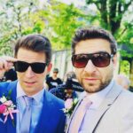 Marek Němec Instagram - S tímto pánem a ozdobnou @veronikakhek se budeme potkávat při zkoušení v @divadloungelt ! Bylo nám vlastně putna,co budeme zkoušet-těšíme se na sebe a to je to nejdůležitější. Takže,bratře,konec Švehlíkům a Krajčům. Nová éra začíná🤪. Těšte se s námi,jo? Howgh