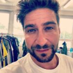 Marek Němec Instagram - Milí,moc bych vám přál,aby se vám #prvnimise na #televizeprima líbila,protože bych nám přál spokojené diváky. Držme si palce, makáme na tom!🤡Kuju
