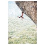 Margo Hayes Instagram - catch ‘n’ (don’t) release 🎣 . ~’a cravita’ 8a rodellar, aragon . . image by @honngy 🤍 . @thenorthface @thenorthface_climb @petzl_official @lasportivana @lasportivagram @frictionlabs