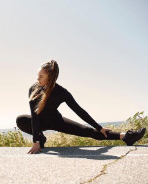 Margo Hayes Instagram - #ad I'm someone who feels healthiest when I can get in my 10k steps a day. With my Fitbit, I can easily track my progress throughout the day and the week. When I haven’t been as active as I could be, my @Fitbit alerts me with reminders to get out there and move! #FitbitByGoogle 
Photos by: @gdshoots