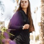 Margo Hayes Instagram – #ad One thing I love about my @Fitbit Luxe is how it tracks my every movement and activity for up to 5 days on a single charge. The different band and accessory options make it super easy to switch between training and non-training environments without skipping a beat. #FitbitByGoogle
shots by: @gdshoots