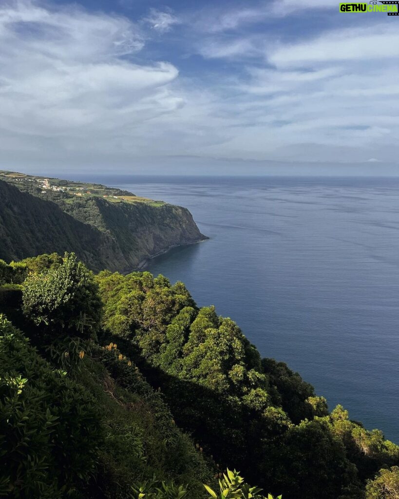 Maria Jekova Instagram - И да. Днес останах без дъх от красота. Земята е Рай. The Azores, Atlantic Ocean