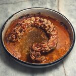 Maria Jekova Instagram - България е много шарена. Съчетава в себе си всякакви картини, хора, съдби, етноси, разкази. Смятам, че именно тази богата палитра прави страната ни толкова красива и ценна. Смятам, че това е онази история, която трябва да пазим и разказваме навред. Че сме чудна бърканица и преливаме от обаяние. Че където и стъпиш по нашата земя - изкачат чудеса - едни са много лични, други идват от далеко - всичките обаче са си някак наши. Пътувайки, разказвайки - целим именно това - да покажем колкото се може повече нейни цветове. Пролетния сезон на “Вкусът на България” ми взима акъла от чудни срещи. Радост ми е, че ще мога да ги споделя с вас. Plovdiv, Bulgaria