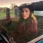 Maria João Bastos Instagram - “A Espia”, temporada 2! Mais uma aventura muito especial que termina! A minha Rose, uma das minhas personagens preferidas que tanto me deu ao longo destes meses. Dar-lhe vida é mais do que um privilégio, é uma experiência rica e irresistível! Obrigada Rose!🌹 Um obrigada muito especial a toda esta equipa maravilhosa, obrigada do fundo do coração a todos, foi tão bom e tenho a certeza que irão cantarolar para sempre “All of me” e recordar a nossa Rose. 😂♥️ @joaomaia318 já te disse, sou tua fã, és o maior, obrigada! Que caminhada boa fizemos juntos! Obrigada a todos os actores, meus parceiros incríveis desta viagem! 👏👏 🥹♥️ Até breve! @ukbarfilmes Obrigada!! Agora esperamos ansiosos pela terceira temporada! 😂🤣 @pandoradacunhatelles @pablo.iraola.98 #espia #serie #portuguesa #trabalho #diversão #entrega #prazer #rose #personagem #gostotanto #voutersaudades #2temporada #ficção #segundaguerramundial #historia #historica #epoca Portugal
