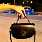 Maria João Bastos Instagram - Details are a girl’s best friend! 👛 e 👢 @bashparis @anne_amorim1 ♥️ Lisbon, Portugal