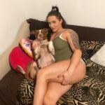 Maria Spiro Instagram - Mom life is the best life 🐶 #Coco #pitbullsofinstagram #dogs