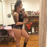 Maria Spiro Instagram - Thankfully, I have been focusing on body weight training for the last 3 months... ironically right before every gym shut down 🕶 I guess some of us have better predictions than others 👾 I was thinking of filming an at home (no equipment needed) workout for my YouTube channel... let me know if you would be interested 🙏🏻 and if so, what body part should I hit? 🚀🌟 #youtube #workout #fitness #girlswholift #muscle #bodybuilding #fit #squats #wrestler #wrestling #roh #watchroh #maneater Richmond, Virginia