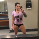 Maria Spiro Instagram - 2020 is the year of the thunder thighs #legdayiseveryday Orlando, Florida