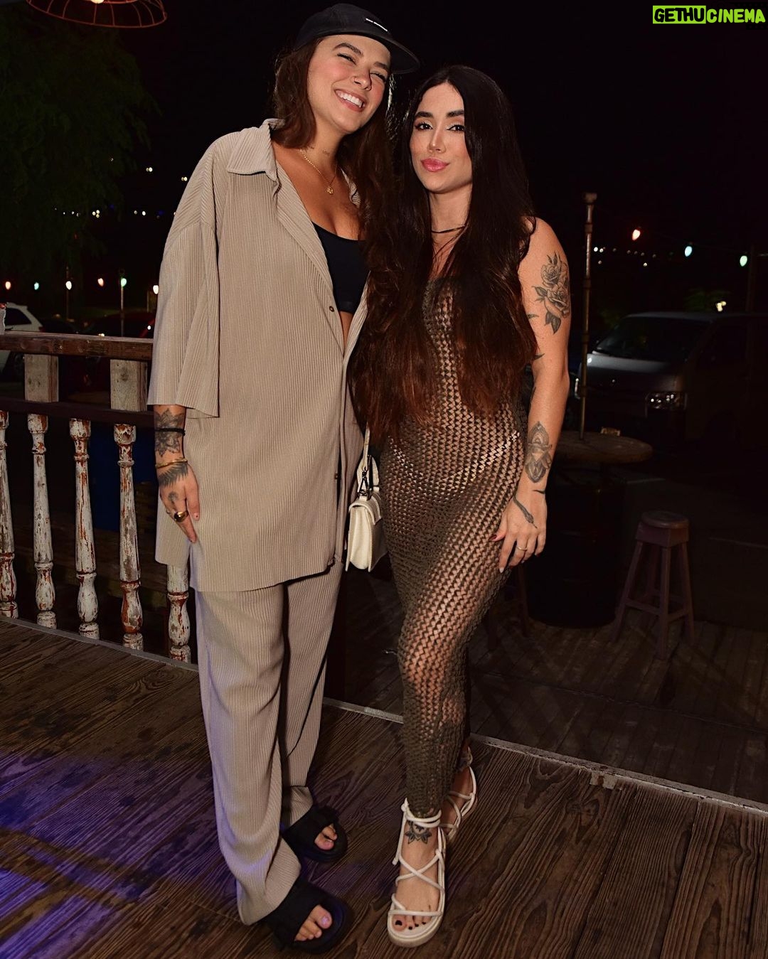 Maria Venture Instagram - tô com um tapa mamil0 tá gente? ✨🤪🤎☠️🪐🍾🪩 Curaçao