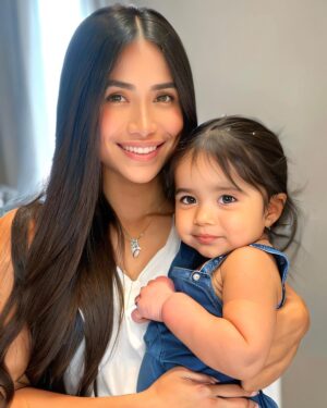 Maria Venture Instagram - voce é a melhor parte de mim te amo filha