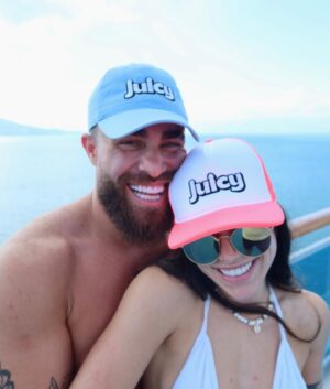 Maria Venture Instagram - anexos mais que reais da minha primeira viagem de navio. ㋡ 
thanksss @juicy.space e @chillibeansoficial.