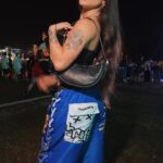 Maria Venture Instagram - ontem foi dia de lolla aaaa 👽🎡 thanks @uggbr Lollapalooza Brasil