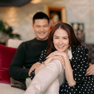 Marian Rivera Instagram - Bago matapos ang taon, yakapin mo nang mahigpit ang mga greatest love mo. Wala mang REWIND sa totoong buhay, pwede ka pa ring mag-REFOCUS, at mag-RESTART ♥️

Happy New Year everyone! Let’s LIVE BETTER, and LOVE BETTER this 2024!

#RewindMMFF #LiveAndLoveBetter2024
#SalamatLods 🙏🏻☝🏻
